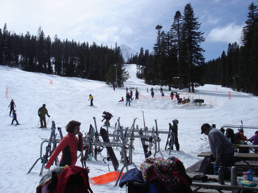 Cooper Spur Mountain Resort - Lodging on Mount Hood